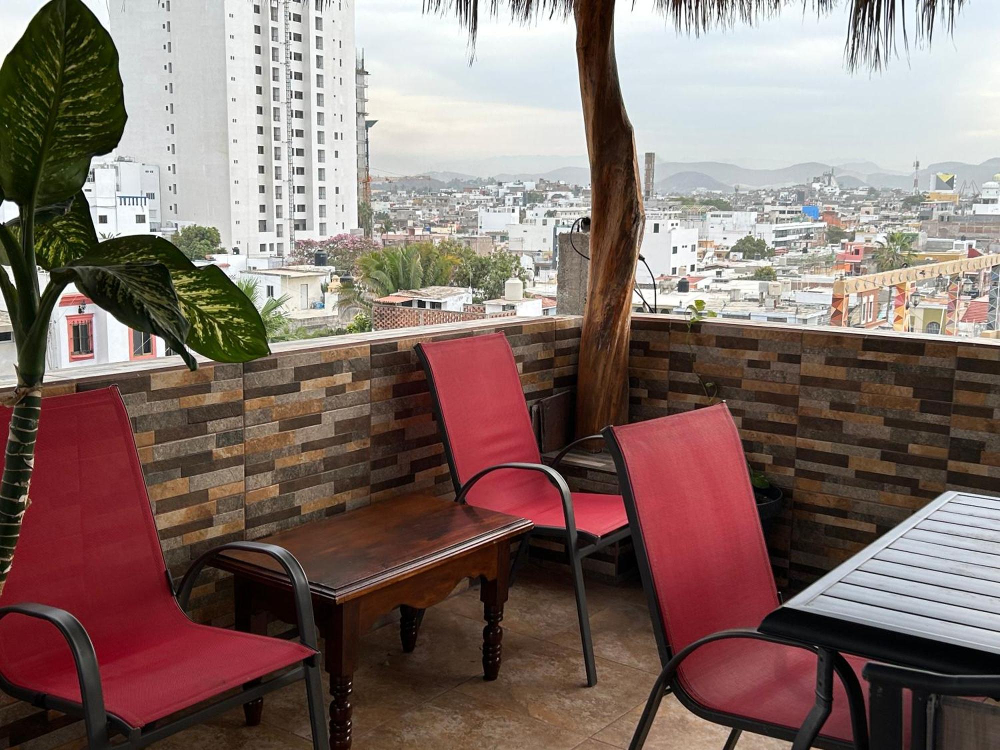 Casa De La Alegria 2 Apartments Mazatlán Buitenkant foto